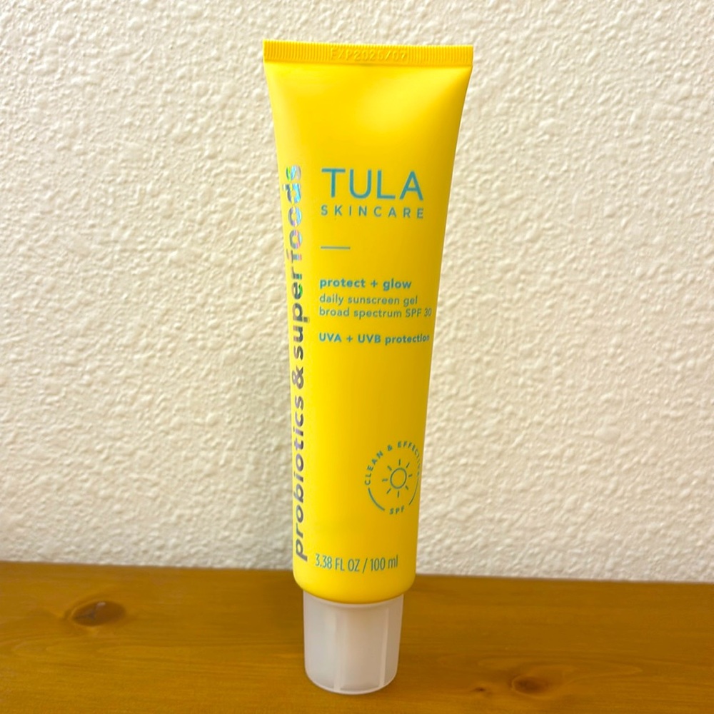 TULA - Daily Sunscreen Gel SPF 30 - 3.38 fl oz / 100mL - Only used twice!!